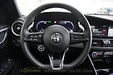 Alfa Romeo Giulia 2.0T 16V 206kW VELOCE AT8 Q4 - náhled 28