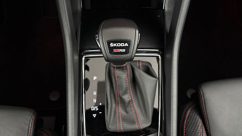 Škoda Kodiaq 2.0 TSI DSG 4x4 RS - fotka 29 z 35