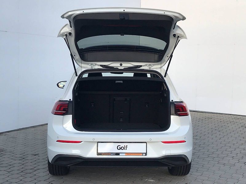 Volkswagen Golf (2026) People 7DSG mHEV 1,5eTSI - fotka 4 z 7