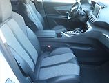 Peugeot 5008 (2018) Allure 1.6 THP, Automat - náhled 9