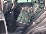 Volkswagen Tiguan (2009) 2.0 TDi 4x4, AC, xenon, navi - náhled 10