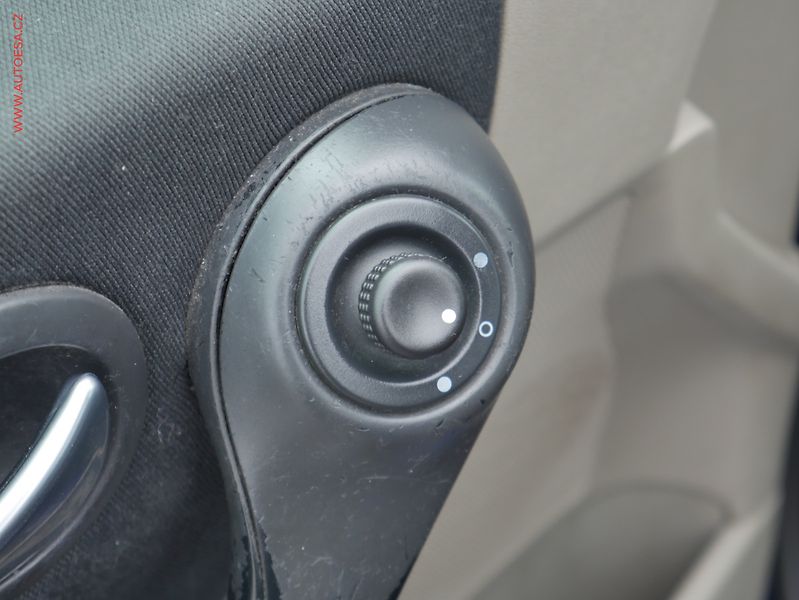 Renault Mégane (2004) 1.4 16V, STK4/28 - fotka 17 z 17