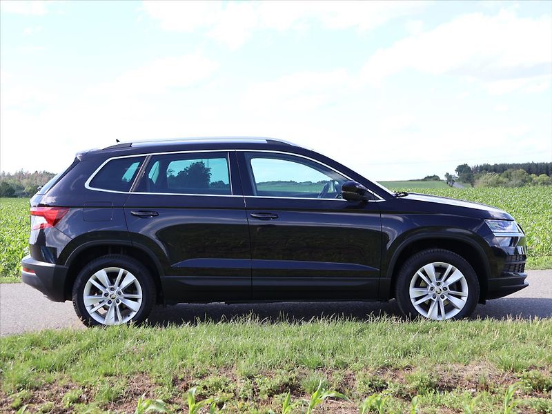Škoda Karoq 1,0 TSI Soleil LED 1.Majitel - fotka 6 z 27
