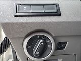 Volkswagen Transporter 2,0 TDI L1H1 DPH 1.maj původČR - náhled 32