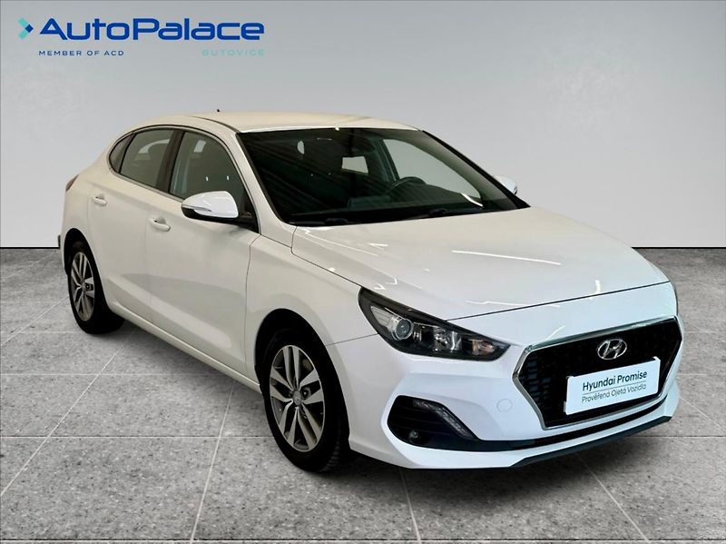 Hyundai i30 1,4 TGDI COMFORT - fotka 3 z 15