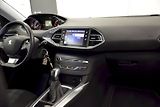 Peugeot 308 (2016) SW 1.6 HDI 73 kW ALLURE - prav - náhled 27