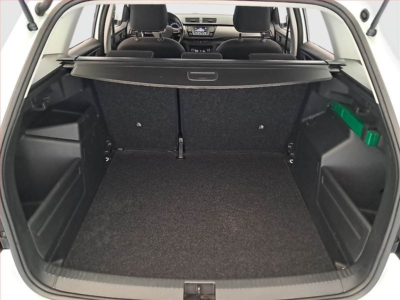Škoda Fabia (2017) 1.0 TSI, Tempomat - fotka 14 z 16