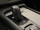 Volvo XC90 B5 AWD R-DESIGN REZERVACE - náhled 27