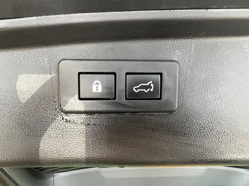 Subaru Outback 2.5i 4WD Field + tažné - fotka 13 z 15