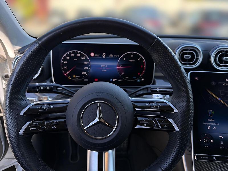 Mercedes-Benz Třídy C C 220d 4M Kombi - fotka 10 z 17