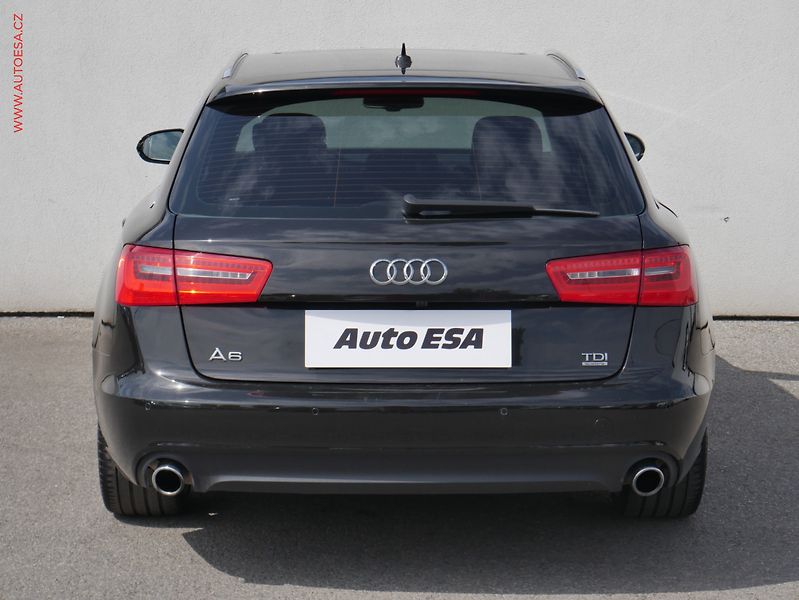 Audi A6 (2013) 3.0TDi quattro, AT, výhřev - fotka 5 z 25