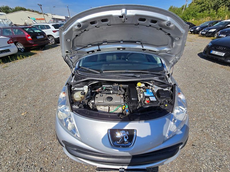 Peugeot 207 (2008) 1.4 54KW XR klima,2 sady kol,n - fotka 21 z 22