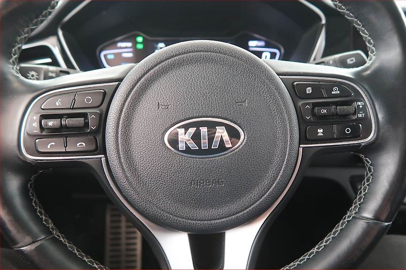 Kia Niro (2021) Hybrid, Automat, ČR,1.maj - fotka 16 z 18