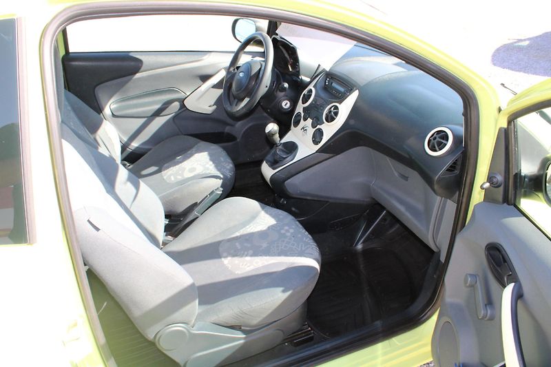 Ford Ka (2009) 1,3i SERVO ABS PC CD AUTORÁDIO - fotka 13 z 15