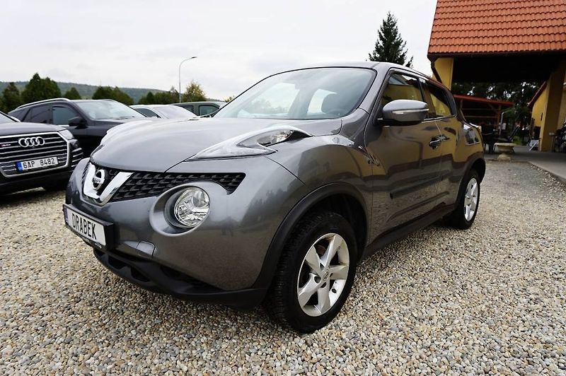 Nissan Juke (2015) 1,6i 69 kW - fotka 9 z 40