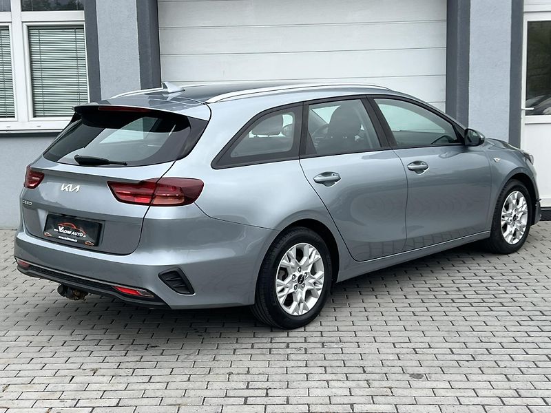 Kia Ceed (2022) 1.5T-GDI 118kW TAŽNÉ  ČR NOVÉ - fotka 3 z 22