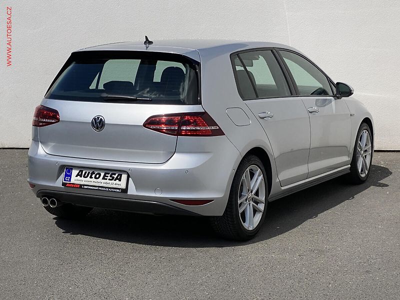 Volkswagen Golf (2013) 2.0 TDi VII, Navi, bixen - fotka 4 z 18