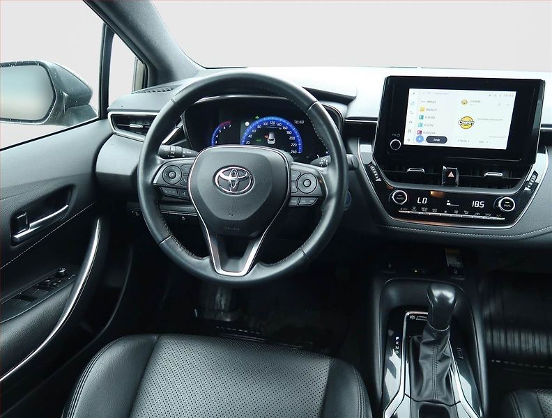 Toyota Corolla (2023) 1.8 Hybrid - fotka 7 z 20
