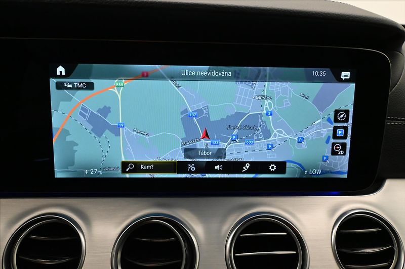 Mercedes-Benz Třídy E 2,0 300de 225kW 4Matic Záruka - fotka 19 z 30