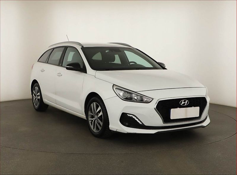 Hyundai i30 (2018) 1.4 T-GDI, Serv.kniha - fotografie inzerátu