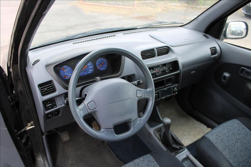Daihatsu Terios 1,3 i  4 x 4,STK 3/2027,KLIMA - fotka 10 z 25