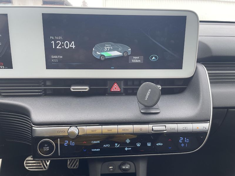 Hyundai Ioniq 5 (2021) 73 Kwh Style 4x4  ČR  - fotka 29 z 31