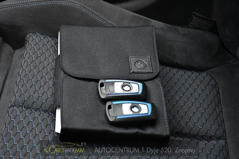 BMW Řada 4 420d xDrive M-PAKET 2xALU KOLA - fotka 47 z 47