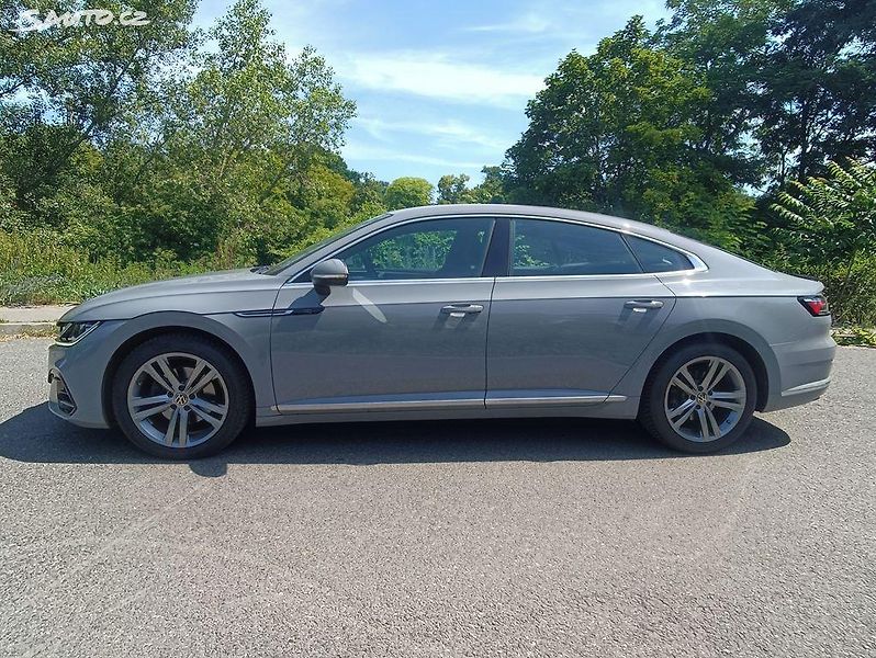 Volkswagen Arteon (2021) 2,0Tsi DSG R-line 140kW CZ - fotka 2 z 14