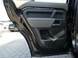 Land Rover Defender (2026) 110 3,0 X-Dynamic SE D200 - náhled 16