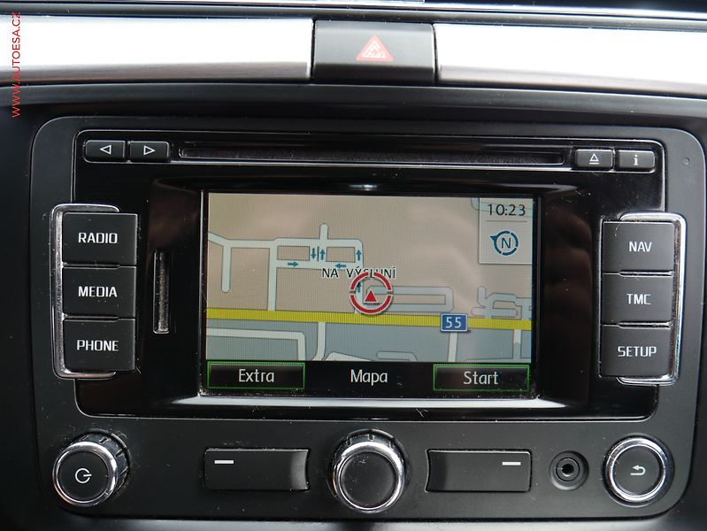 Škoda Superb (2015) 2.0 TDi, DSG, bixen - fotka 17 z 21