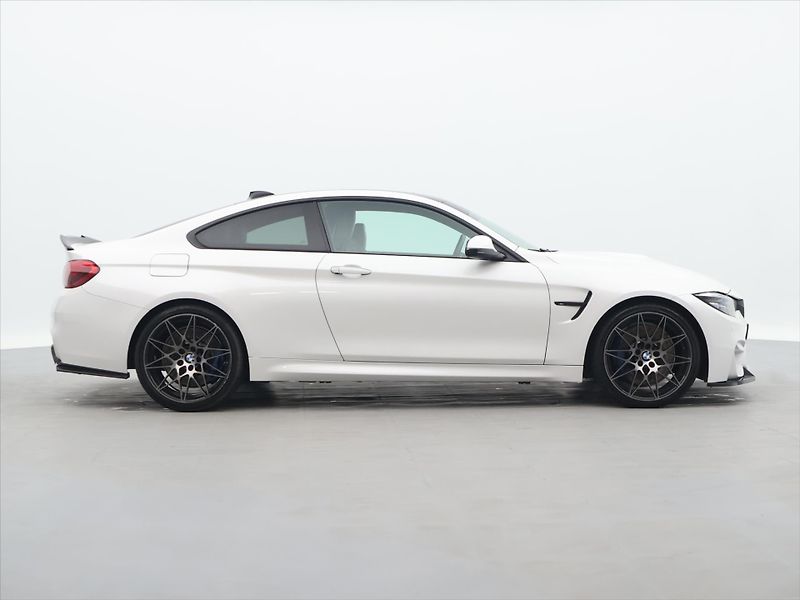 BMW M4 3,0 Competition 331kW Aut CZ - fotka 8 z 39