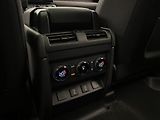 Land Rover Defender (2026) OCTA BLACK AWD AUT - náhled 75