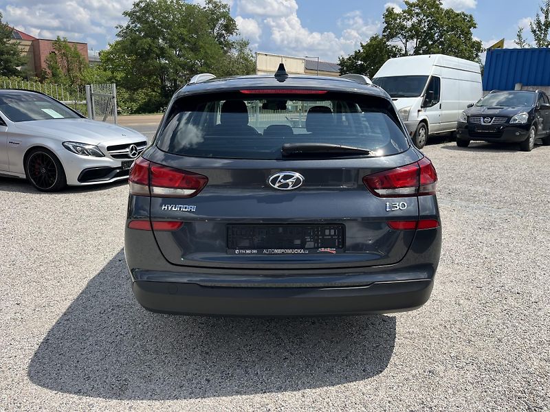 Hyundai i30 (2021) 1.6CRDI 85Kw 1.Majitel - fotka 6 z 20