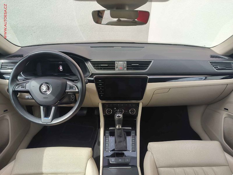 Škoda Superb (2019) 2.0 TDi 4x4, 2.maj,ČR, L&K - fotka 8 z 34