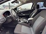 Ford Mondeo 1,6 EcoBoost 118kW Titanium - náhled 19