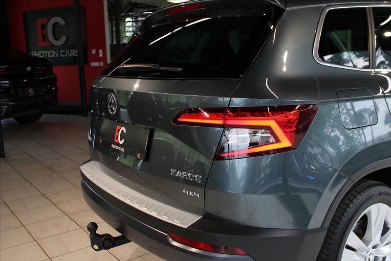 Škoda Karoq 2.0 TDi 4x4 Style - fotka 8 z 30