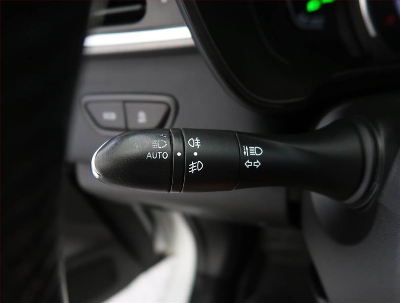 Renault Kadjar (2017) 1.2 TCe, Navi, Tempomat - fotka 21 z 23