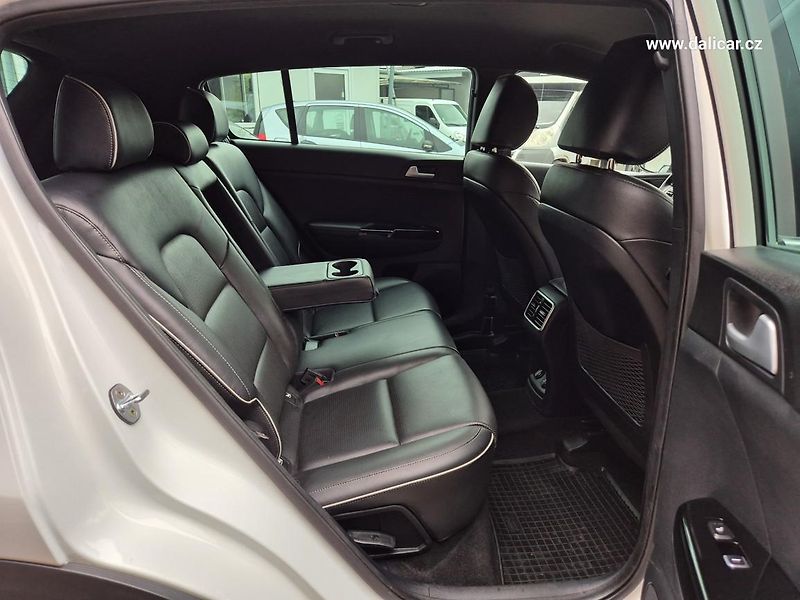 Kia Sportage (2018) 1.6T-GDi 130KW GT-line 4x4  - fotka 48 z 57