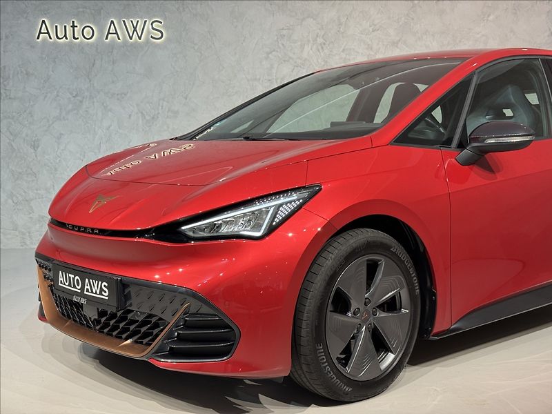 Cupra Born 150kW LED Kamera Tepelko - fotka 5 z 47