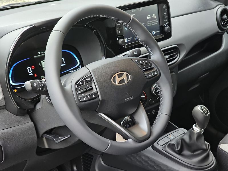 Hyundai i10 (2025) 1.0i SMART 15