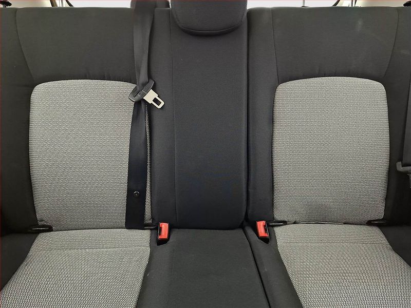 Hyundai i10 (2008) 1.2, nová STK, udržované - fotka 10 z 13