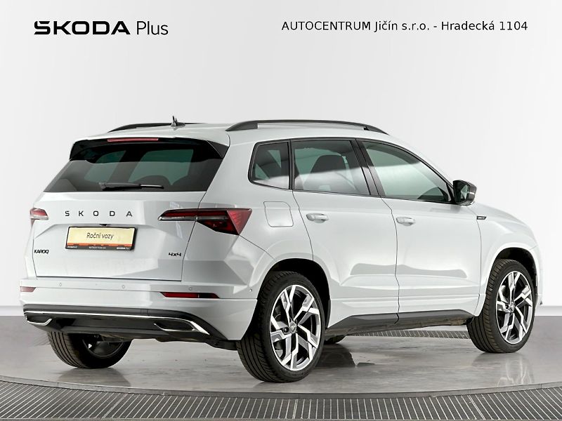 Škoda Karoq (2026) DSG 2.0TDI 110kW 4x4 SportLine - fotka 2 z 35