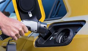 Vozy s pohonem plug-in hybrid můžou ujet čistě na elektřinu vyšší desítky kilometrů.
