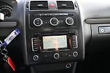 Volkswagen Touran 2.0TDI 103KW Match 7Míst 11/12 - náhled 14