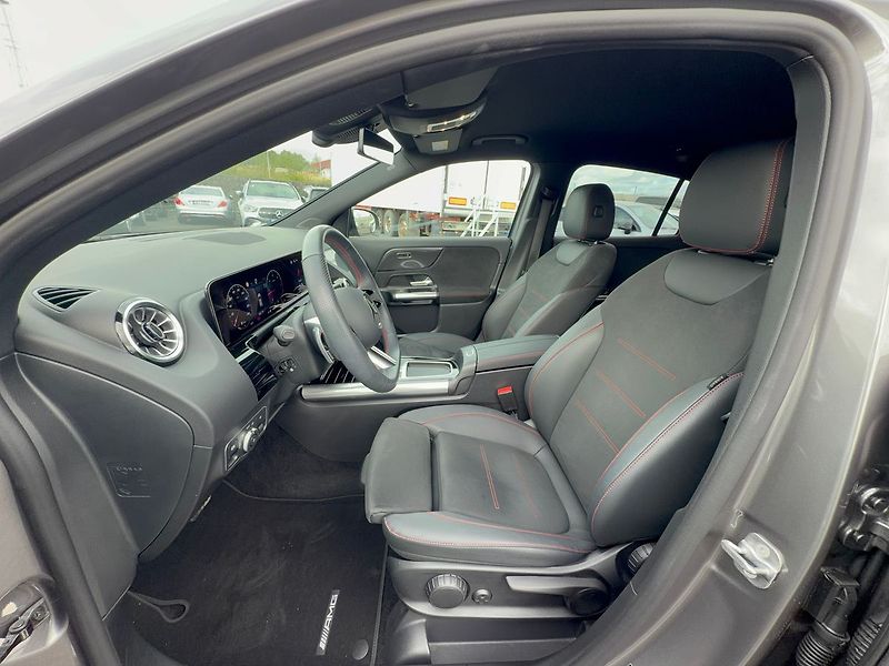 Mercedes-Benz GLA 200d 4MATIC Edition 140 Years - fotka 15 z 38