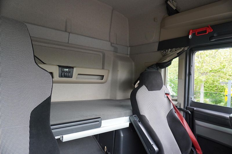 MAN TGS (2019) 35.420 8x2 / Chassis 6.4m/ ADR - fotka 22 z 24
