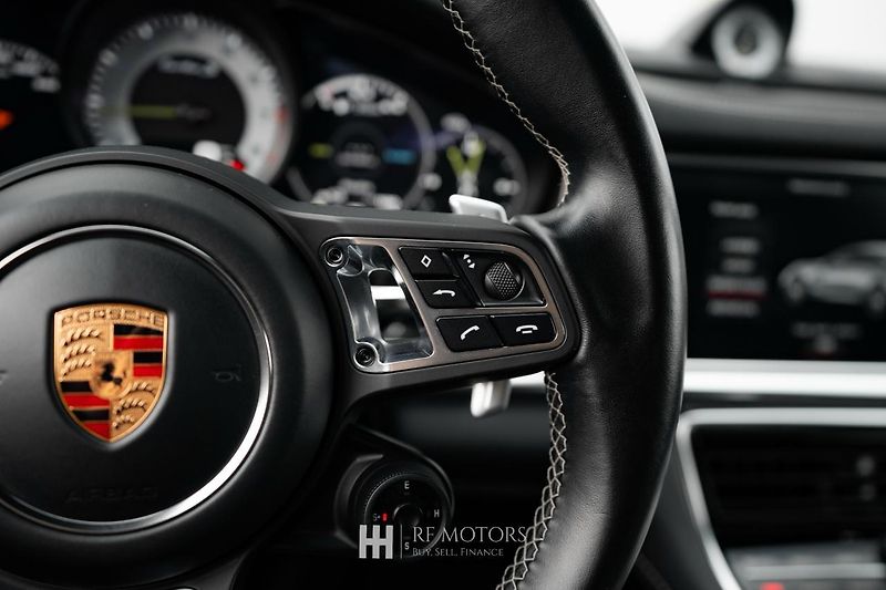 Porsche Panamera (2020) Turbo S E-Hybrid - fotka 43 z 55