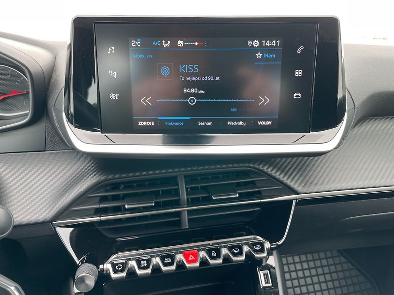 Peugeot 2008 (2021) 1.2 PureTech ČR! 1.majitel! - fotka 13 z 28