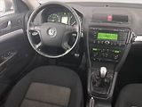 Škoda Octavia (2008) Scout 2.0 TDI, 4X4, Tažné - náhled 7