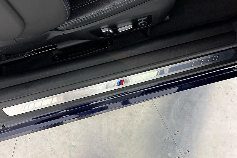 BMW Řada 4 M440i xDrive - fotka 16 z 26